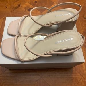 Marc Fisher Galvin heeled sandal in beige NEW
